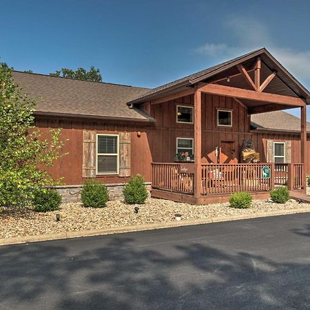 Branson West Cabin With Pool Access And Golfing 外观 照片