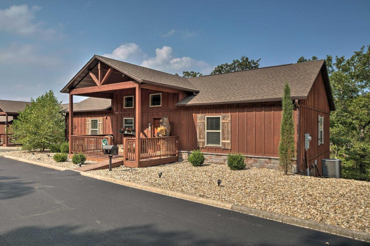 Branson West Cabin With Pool Access And Golfing 外观 照片